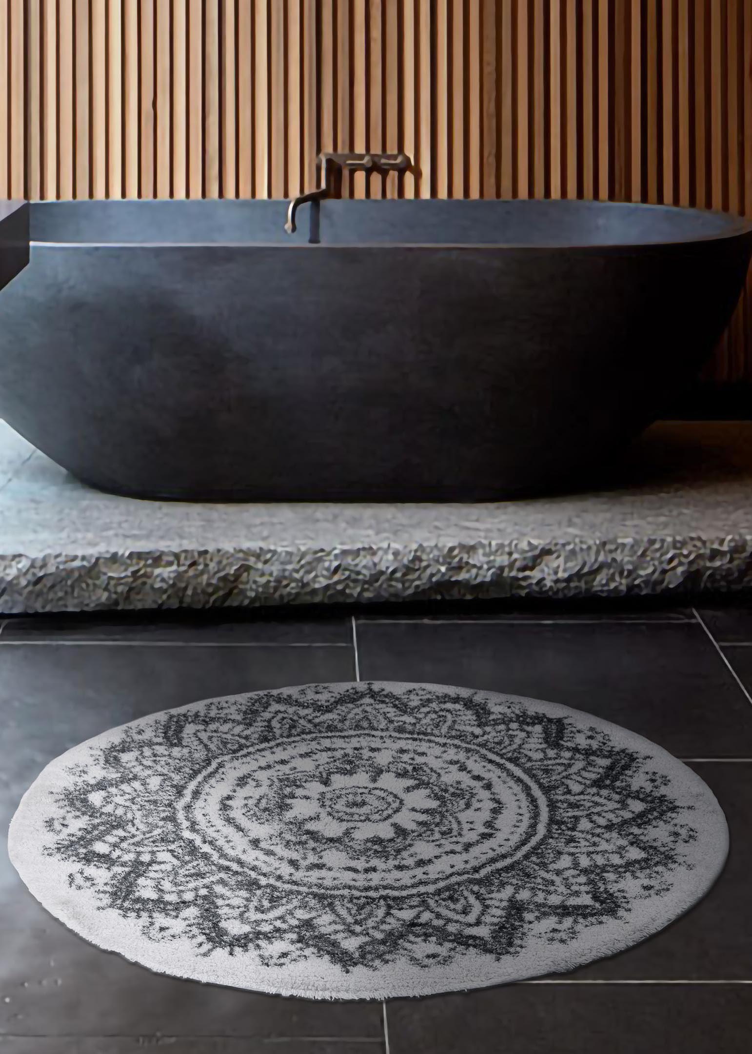 tappeto per il bagno con stile mandala di colore bianco