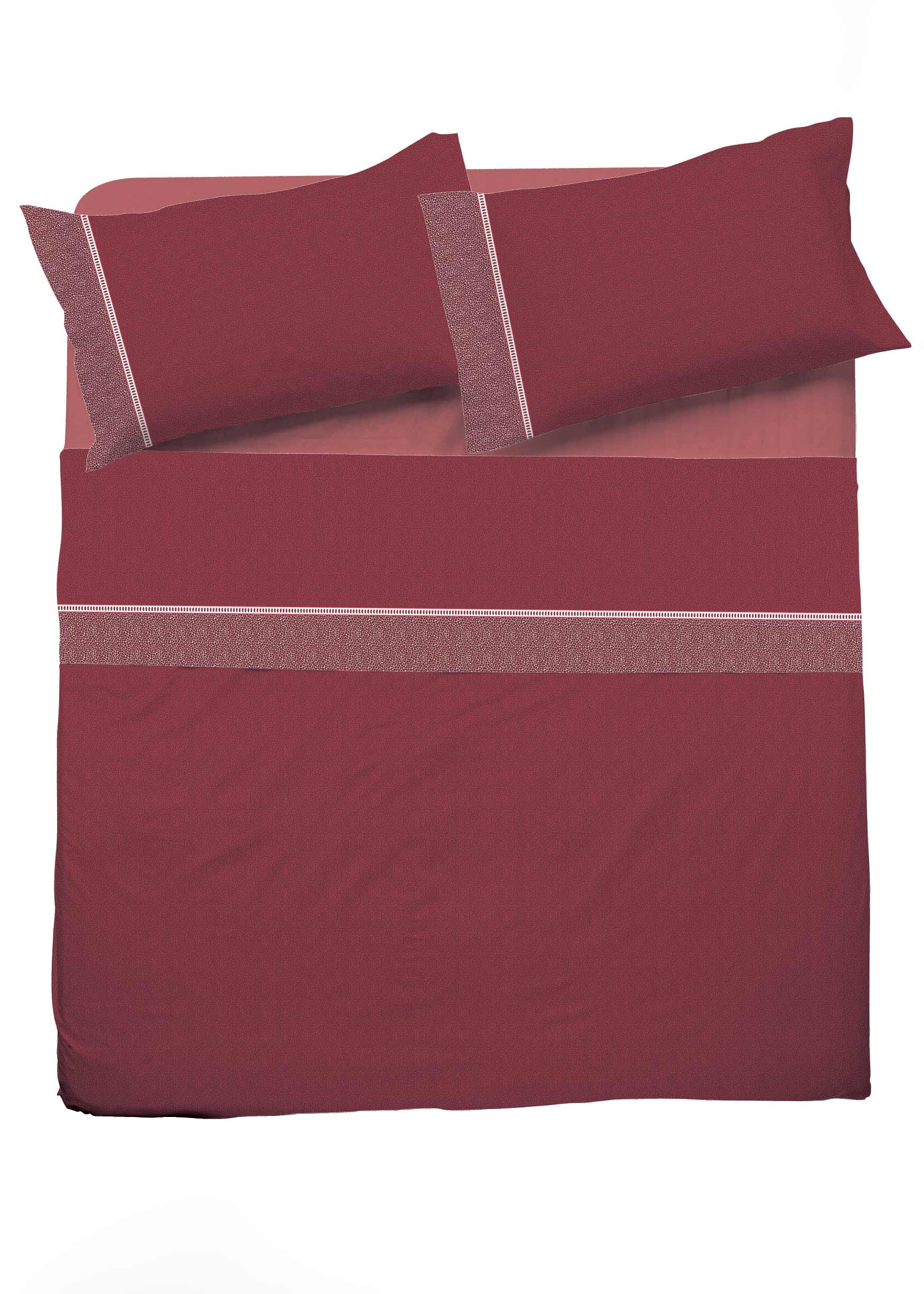 lenzuola monocromatiche bordeaux per letto matrimoniale