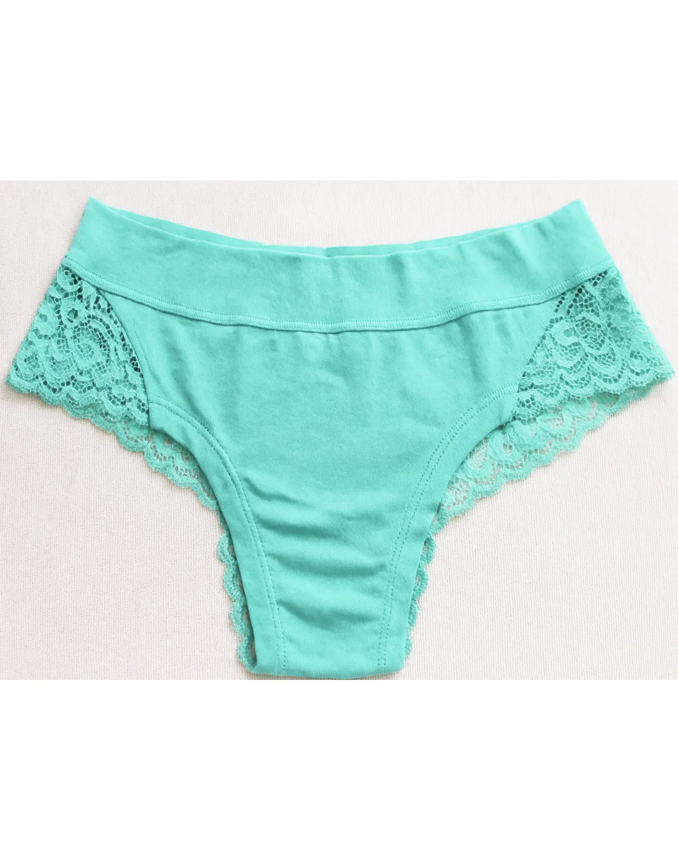 slip a brasiliana con pizzo